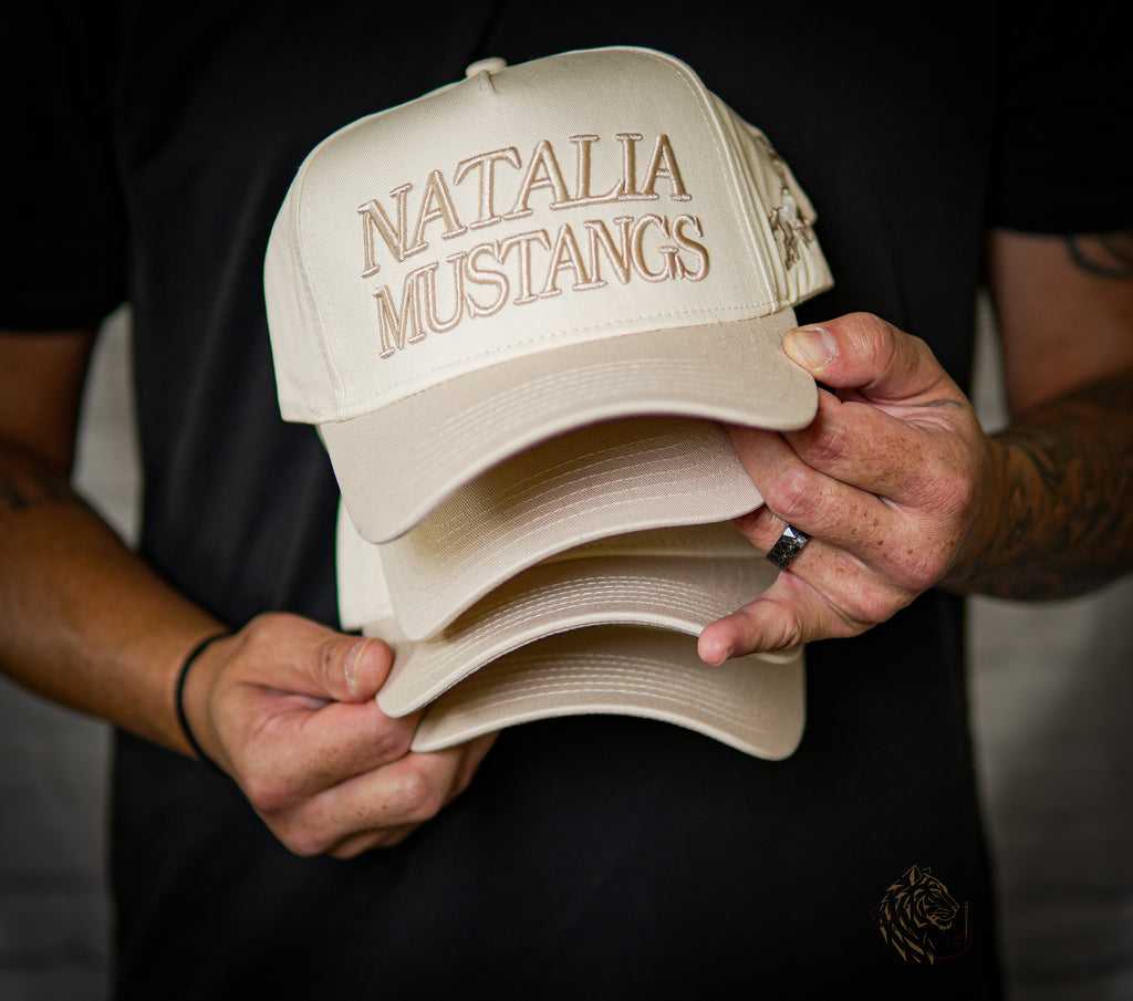 Natalia Mustangs Block Snap - Creme/Khaki